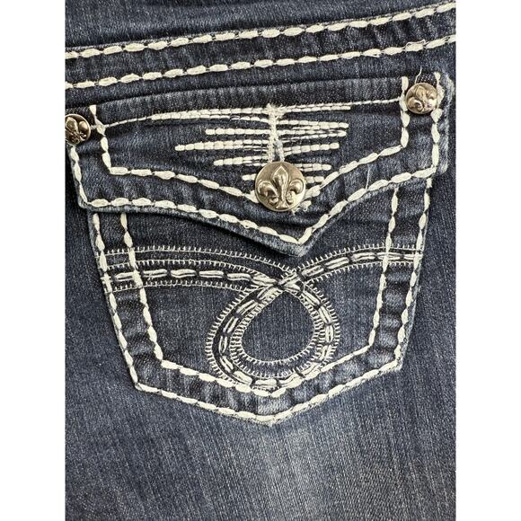 Miss Chic Women’s Jeans Size 5 Dark Wash Bootcut Embroidered Pocket EUC - Picture 4 of 16